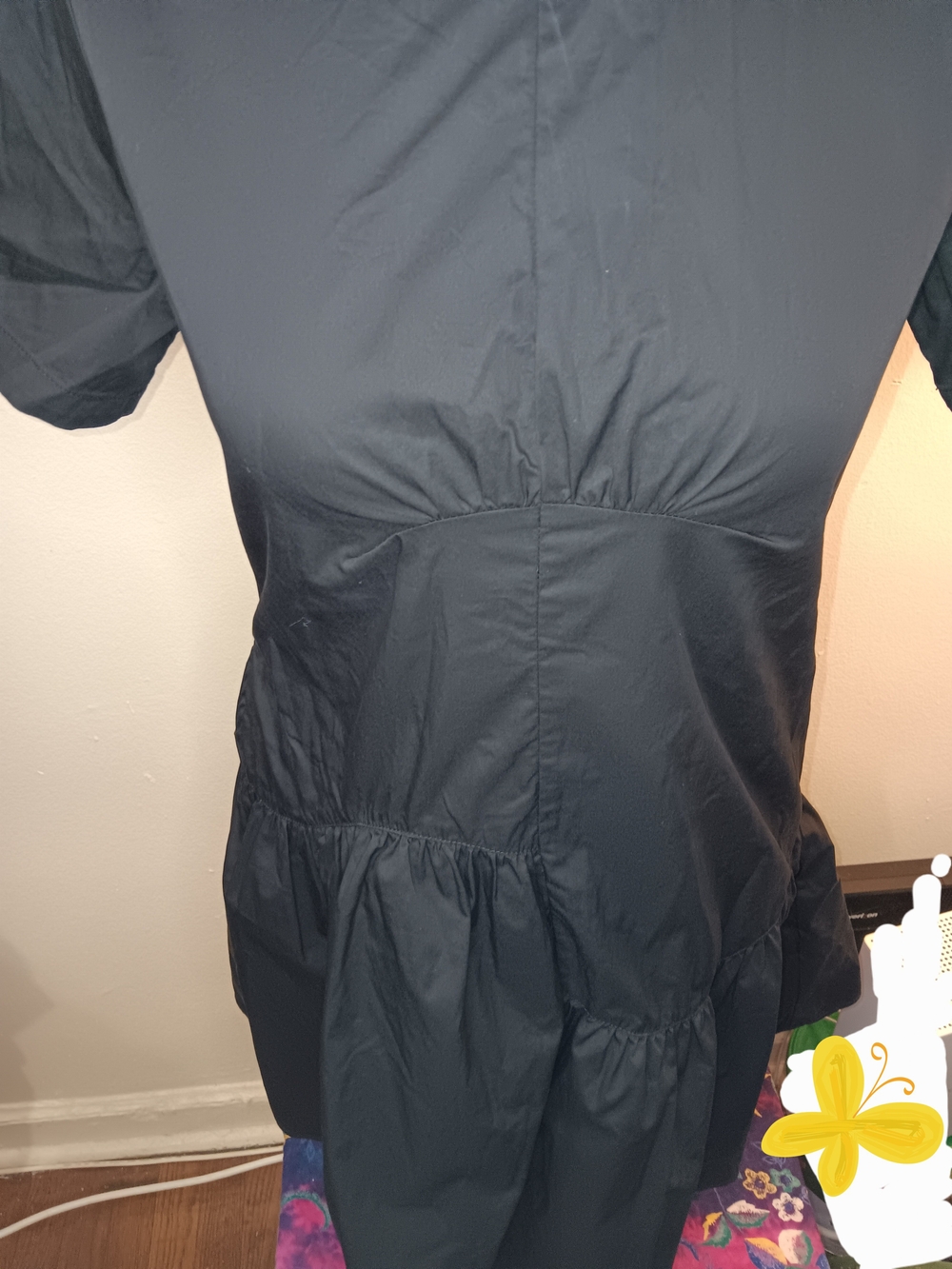 Women’s Dress - Picture 2 of 16